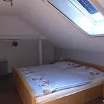 Gemuetliches Am Deich Mit Gartenzimmer By Interhome Vakantiehuis Hennstedt (Dithmarschen)